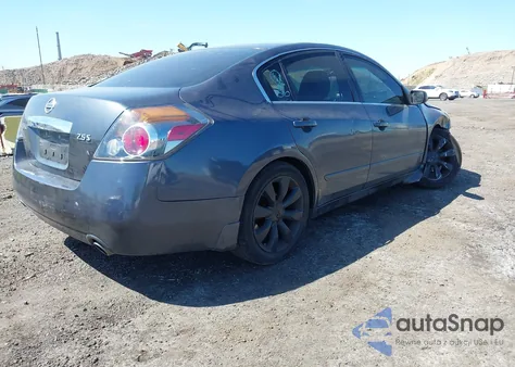 2011 Nissan Altima 2.5 S z USA, uszkodzony, nr VIN 1N4AL2AP6BC118466